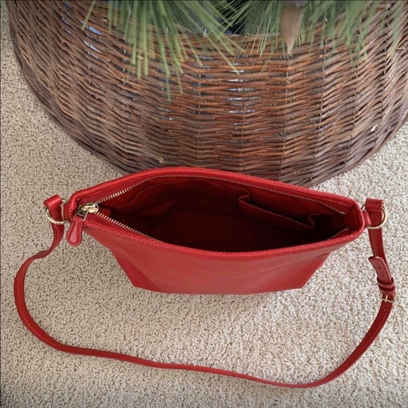 Coach Crossbody Shoulder File Bag—NWOT - Picture 3 of 5